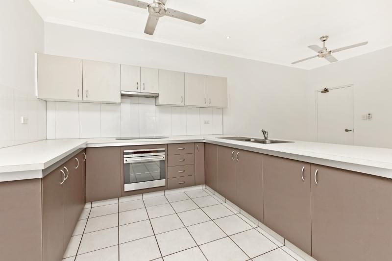 10/13 Coronation Drive, Stuart Park